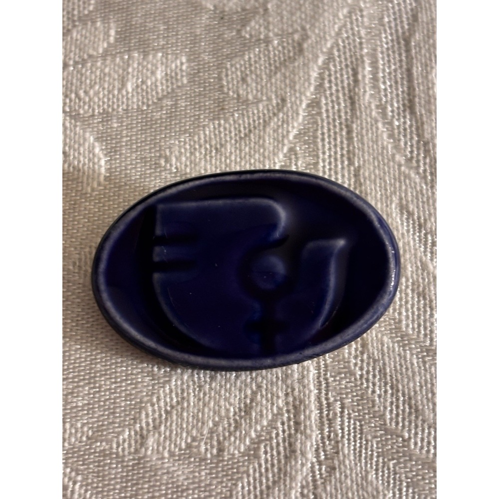 Birdsall Worthington Pottery Brooch Oval Peace Dove 1.25"